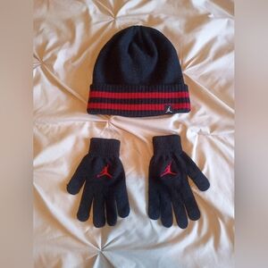 Jordan Kids Beanie & Gloves Set